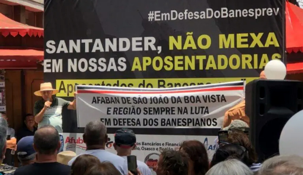 Ato no Banespão: Manifestação em defesa das nossas aposentadorias